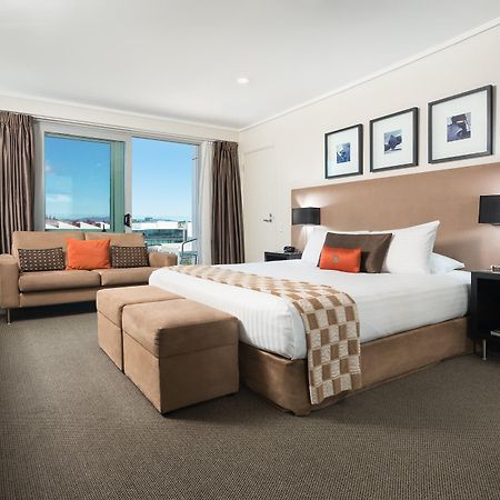Hotel On Devonport Tauranga Exterior photo