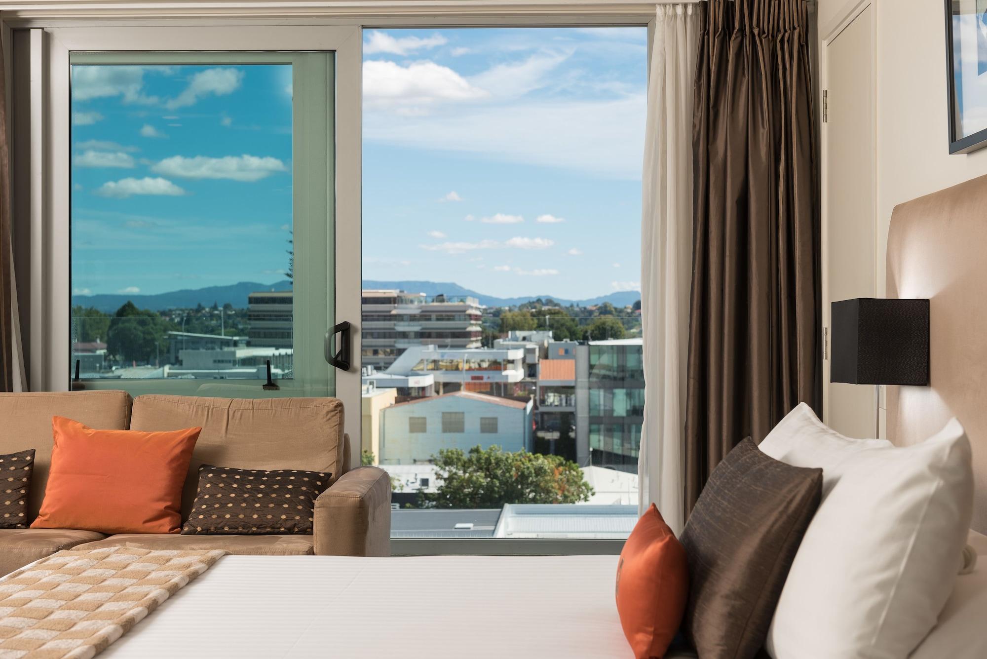 Hotel On Devonport Tauranga Exterior photo